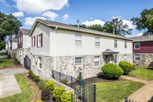 featured image of 2038 Jefferson Ave