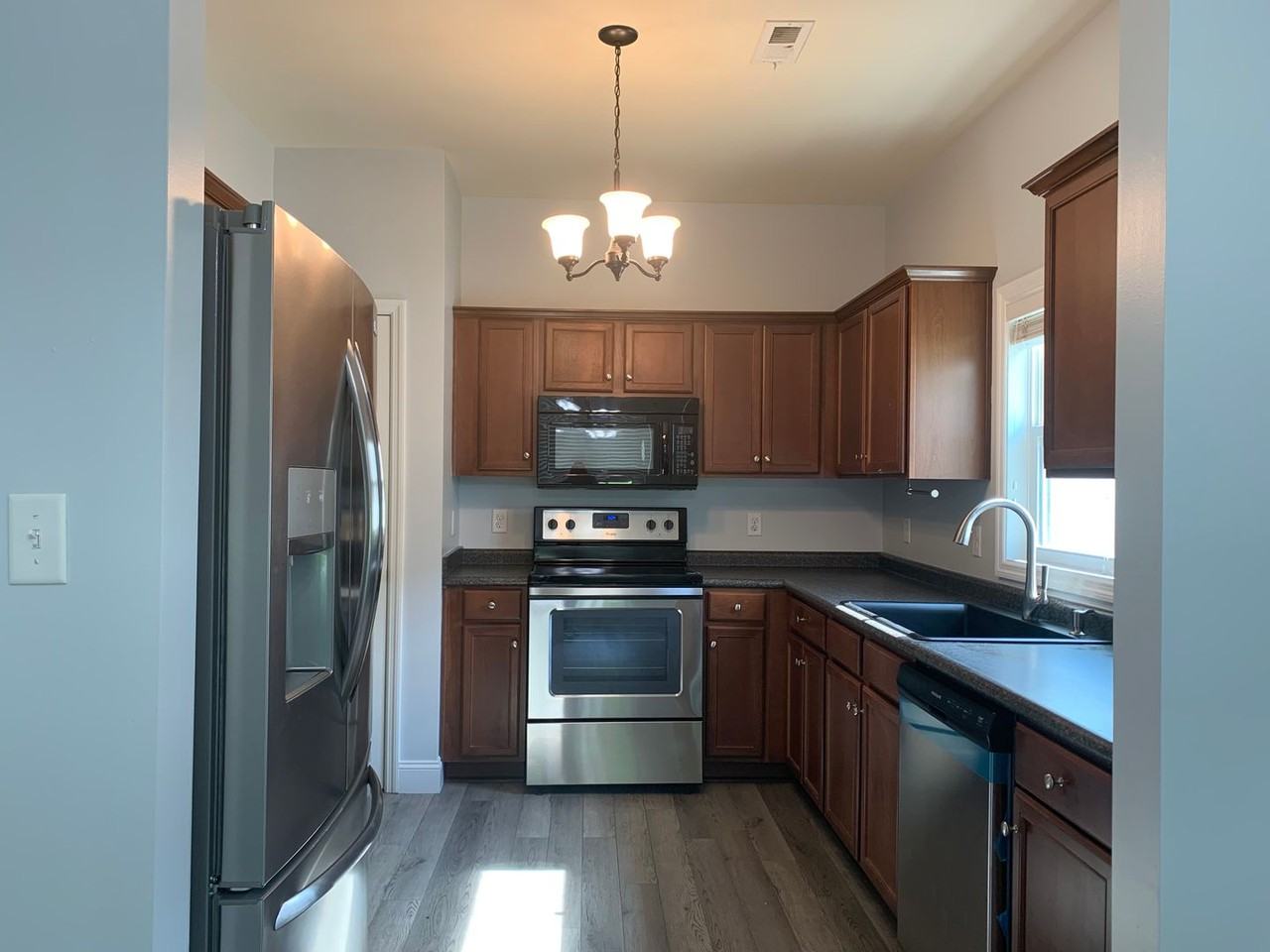 414 Peregrine Ridge Dr - Photo 4 of 22