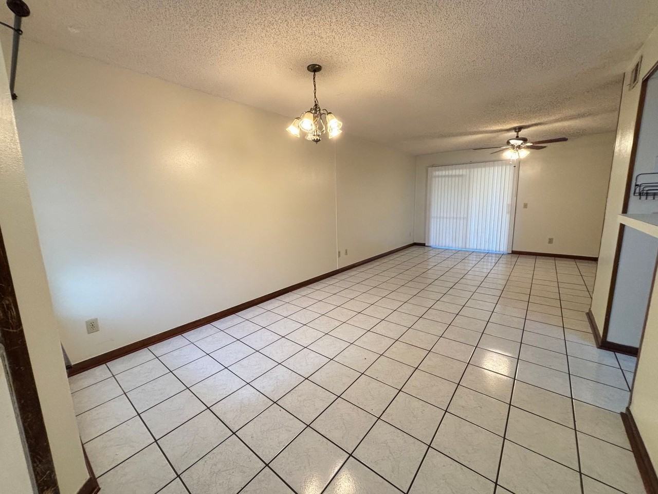 703 Trekker St - Photo 3 of 22