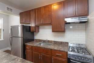 4756 N. Maplewood Ave. - Photo 1 of 1