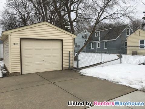 5340 Beard Ave S - Photo 2 of 16