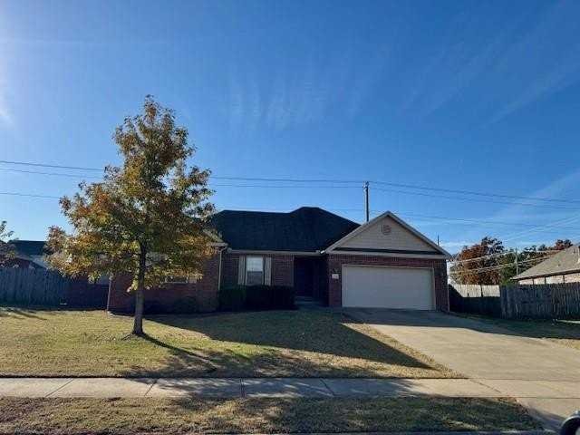 2905 Sw Tanglewood Ave - Photo 2 of 25