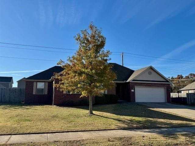 2905 Sw Tanglewood Ave - Photo 3 of 25