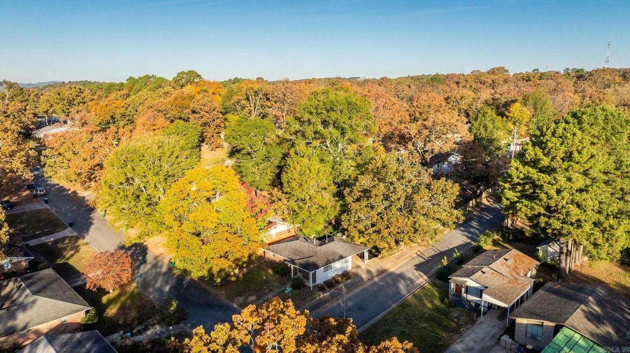 7400 L St - Photo 3 of 31