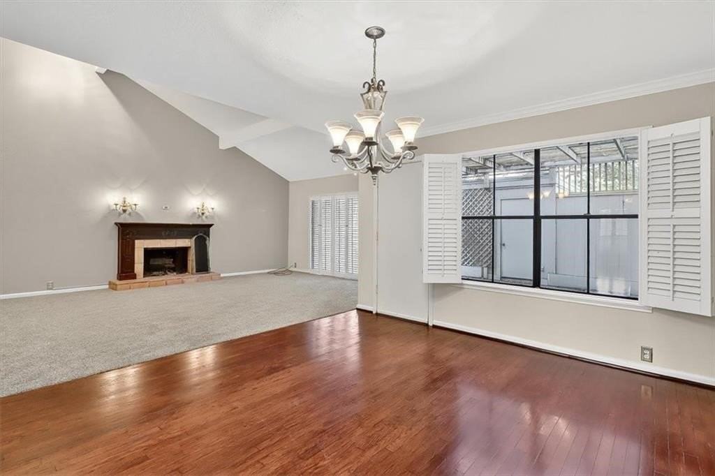 145 Lake Shore Dr - Photo 4 of 32