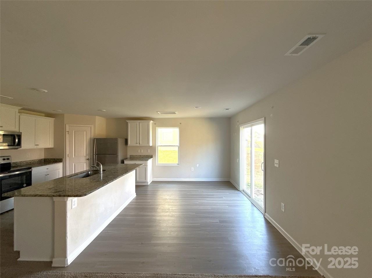 3038 Trailblazer Street - Photo 7 of 16