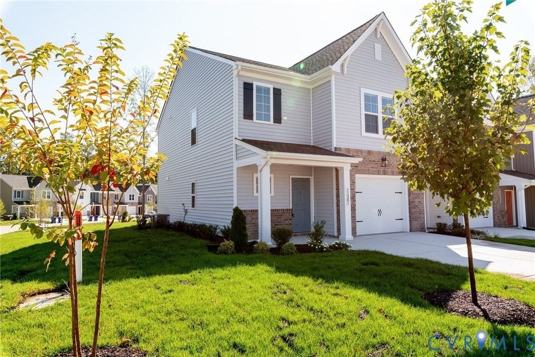 11301 Benton Pointe Way - Photo 2 of 29