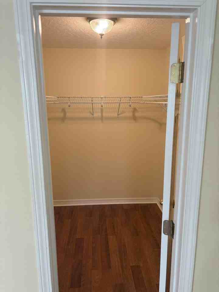 506 Skylark Rd - Photo 5 of 7