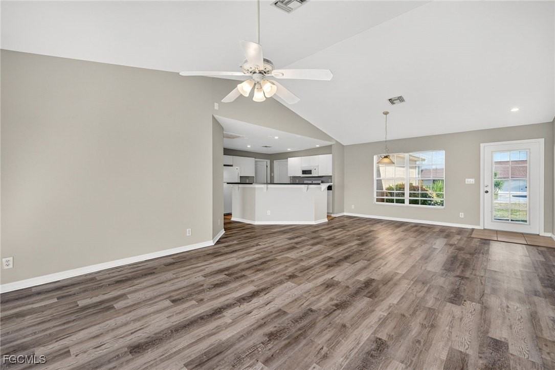 1826 Ne 18th Ave - Photo 6 of 27