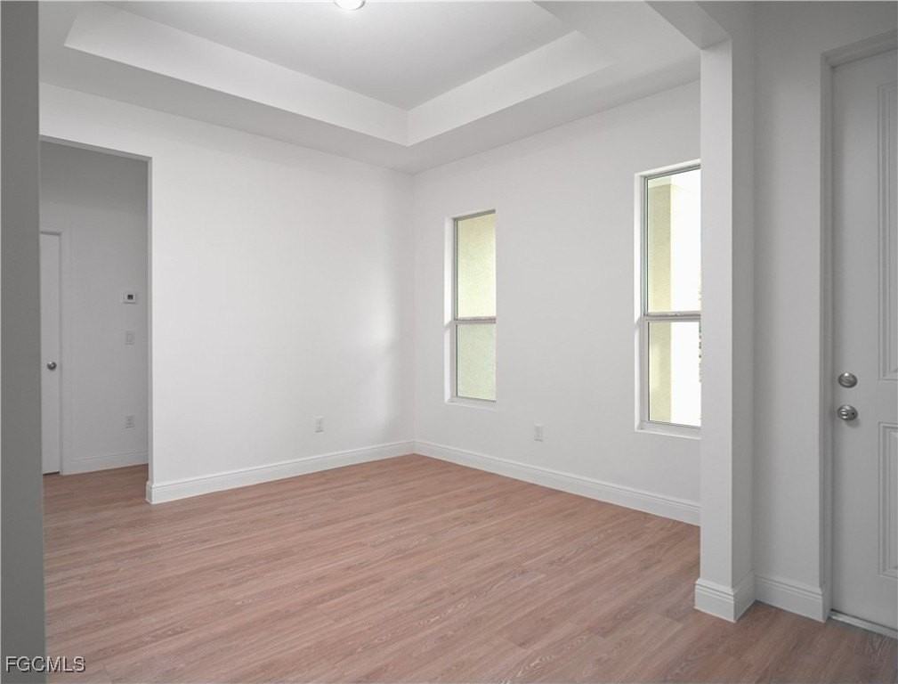 8064 Sunrise Cir - Photo 5 of 10