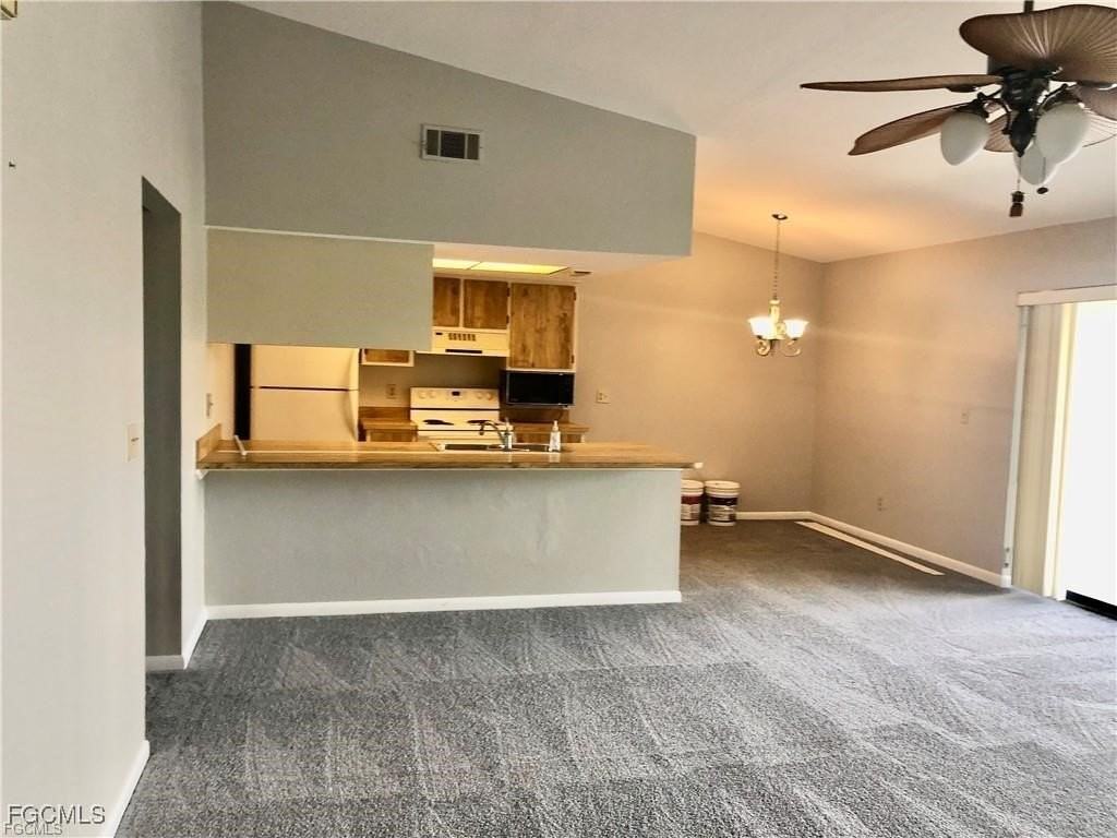 4717 Sw 13th Ave Apt 210 #210 - Photo 5 of 11