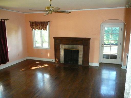 336 Buckeye St - Photo 2 of 13