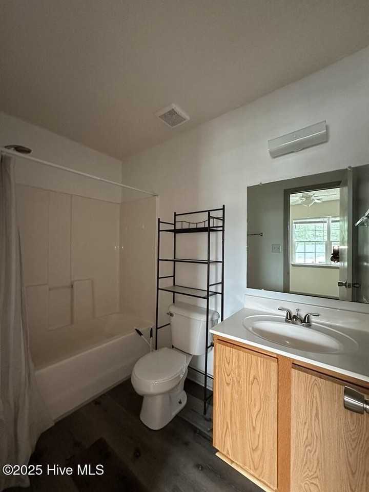 1167 Pueblo Dr - Photo 5 of 7