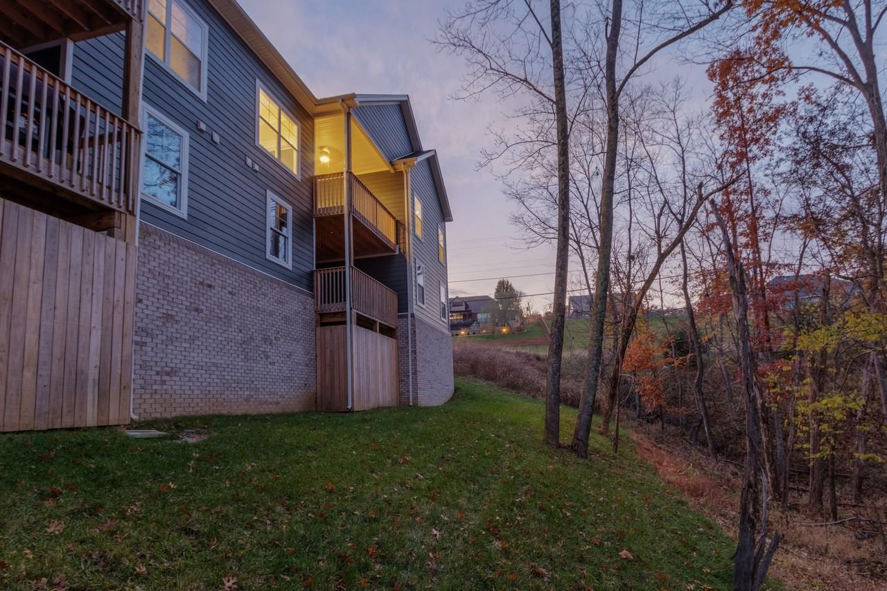 102 Hickory Grove Ct - Photo 7 of 7