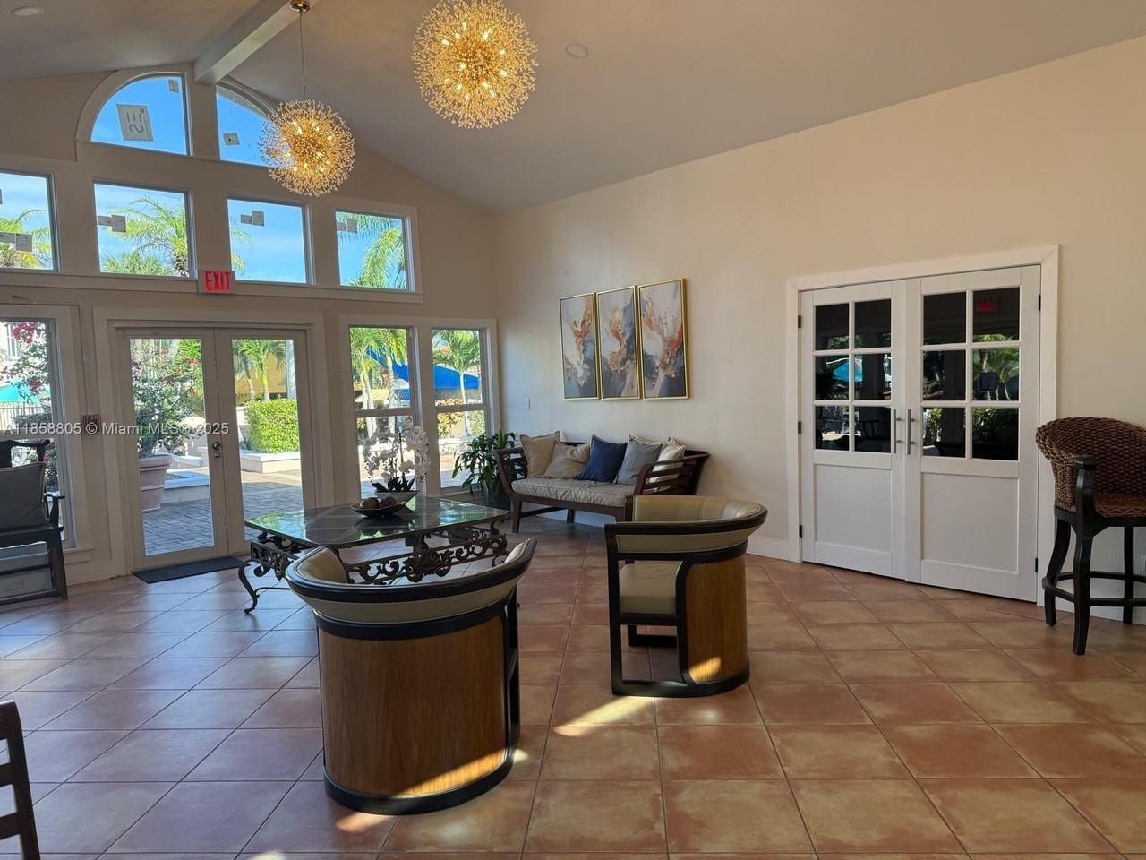 2319 N Congress Ave #15 - Photo 6 of 20