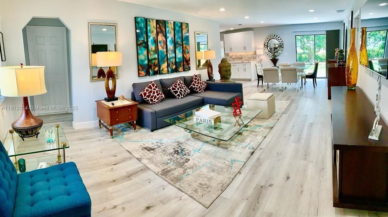 1418 Nw 11th St #0 - Photo 3 of 17