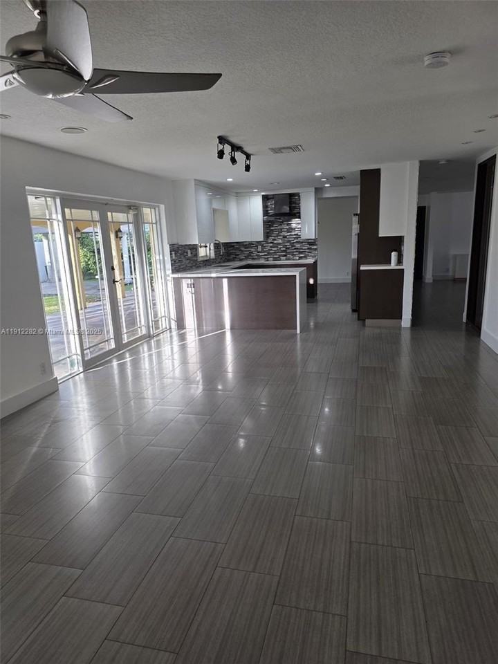 8090 W 18th Ct #0 - Photo 4 of 23