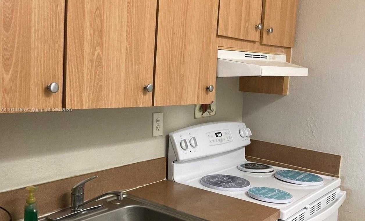 10900 Southwest 104th Street #410 - Photo 4 of 15