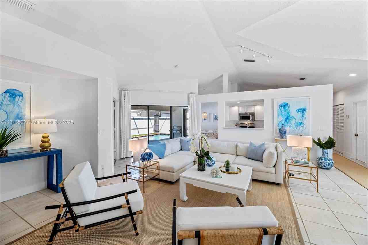 701 Sea Oats Dr #D1 - Photo 7 of 27