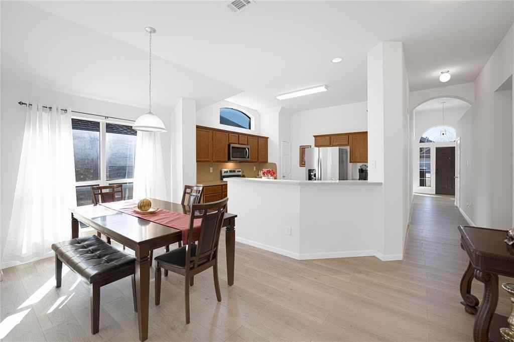 Shining Light Dr - Photo 5 of 10