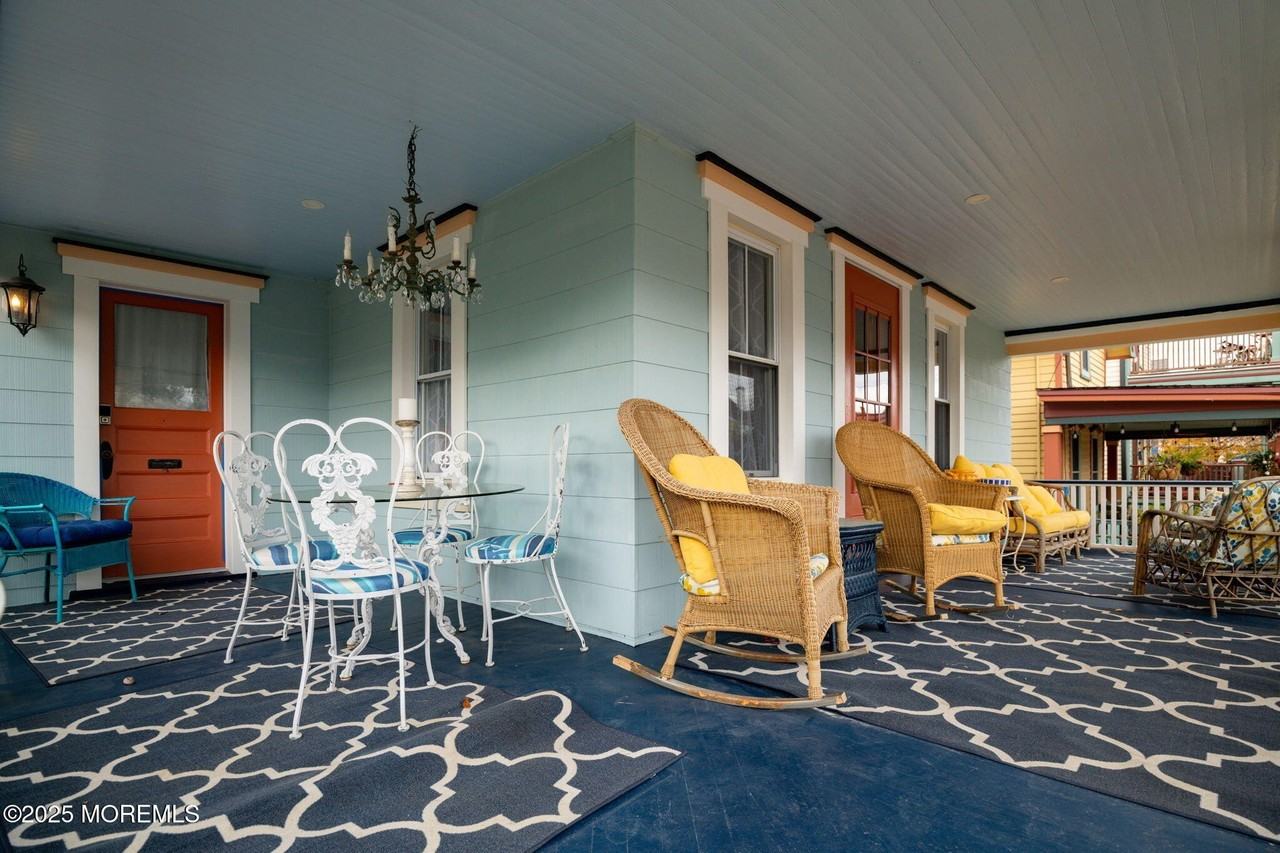 83 Broadway - Photo 5 of 40