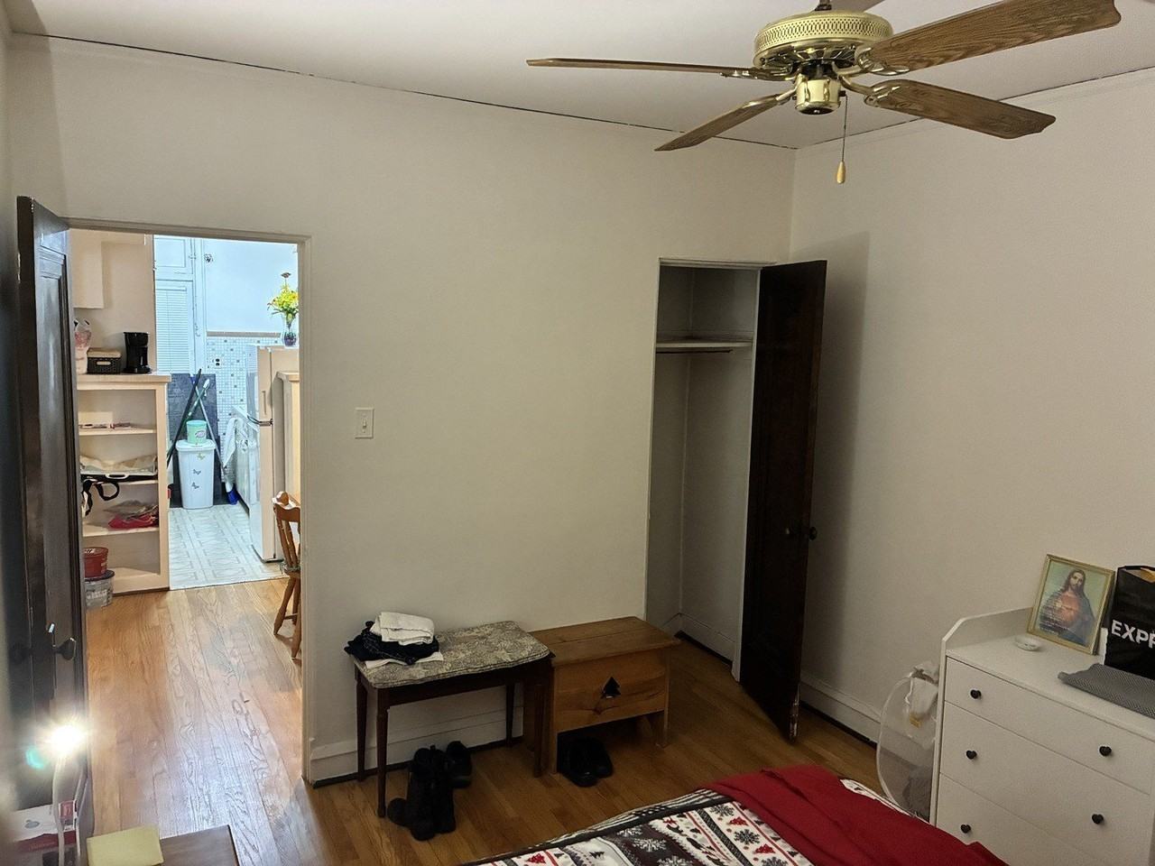 5443 N Campbell Ave #1F - Photo 4 of 9