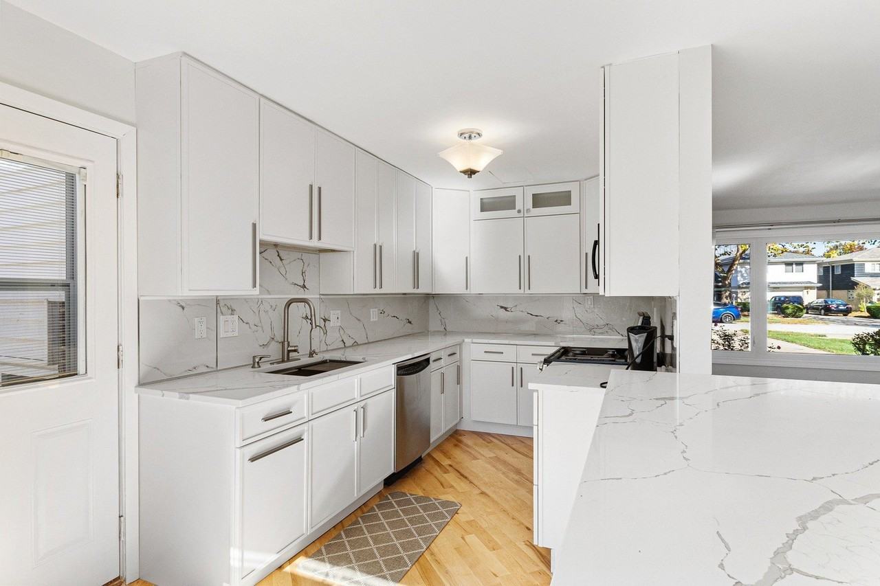 2430 S Shag Bark Trl - Photo 4 of 21