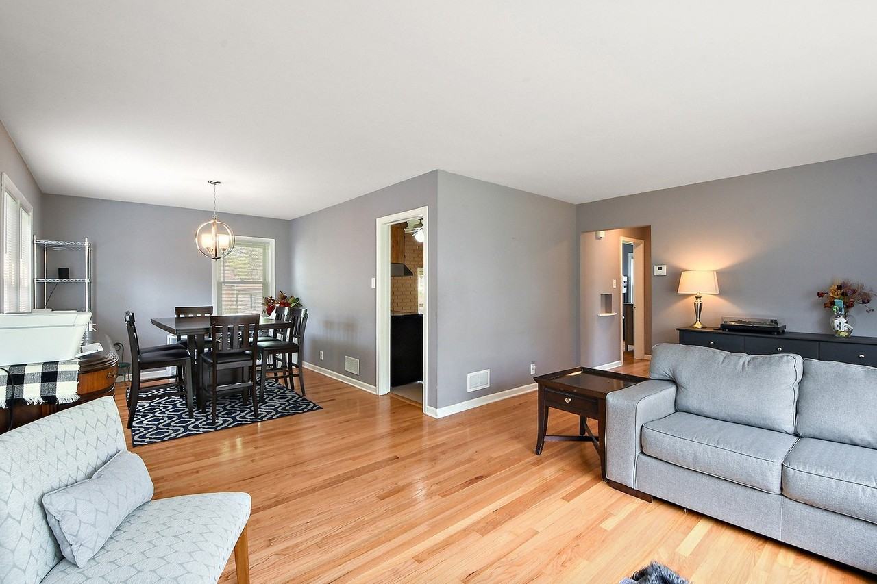 18450 Homewood Avenue - Photo 7 of 22