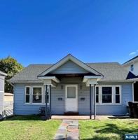 featured image of 12 North Farview Avenue