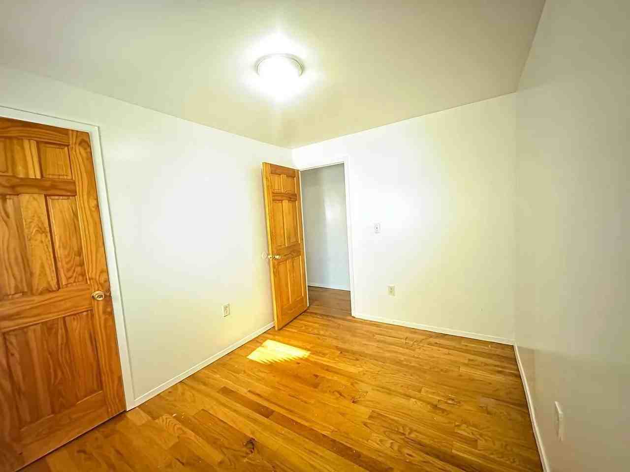 134-52 175th Street - Photo 2 of 17