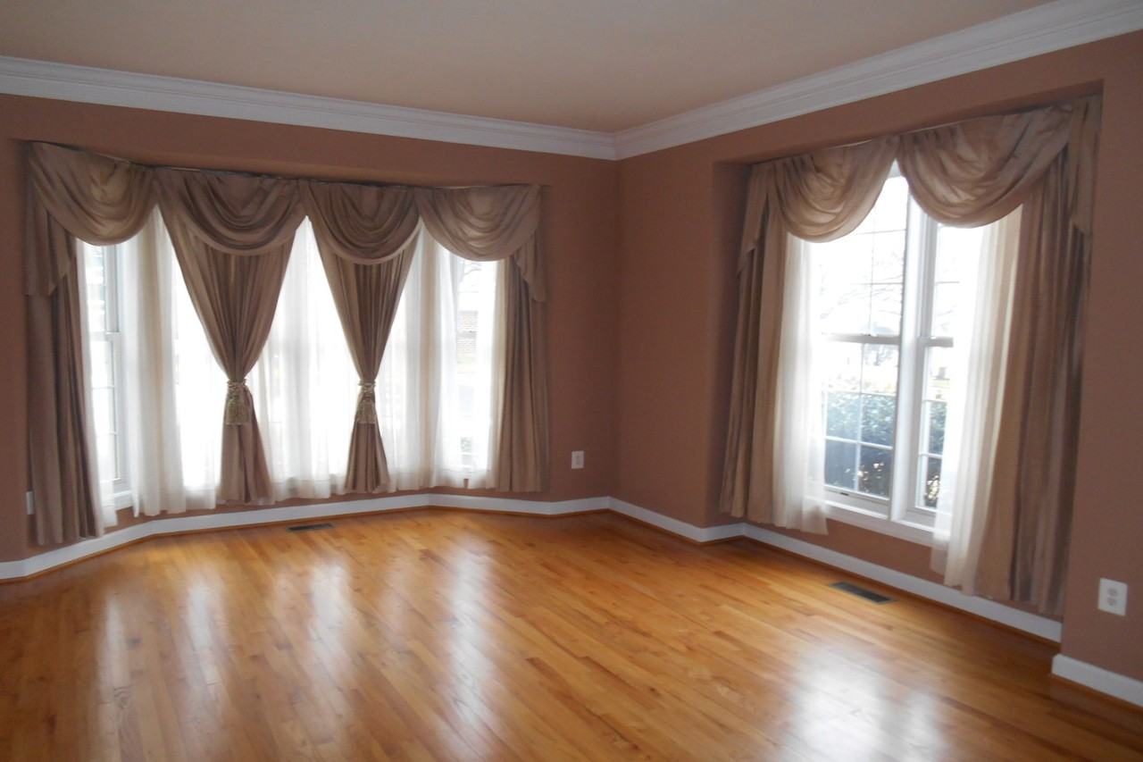 2121 Tysons Executive Ct - Photo 3 of 31