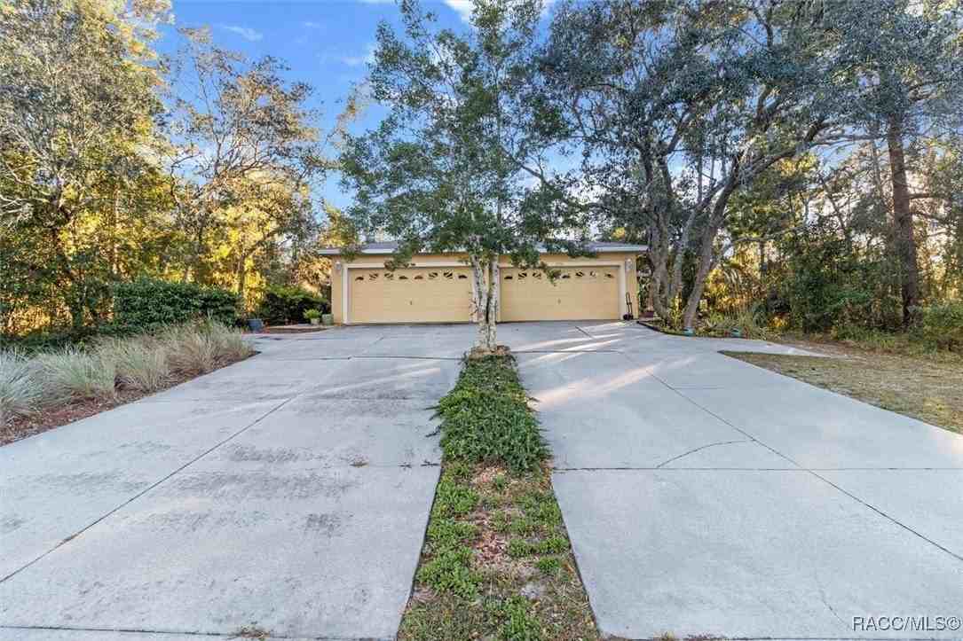 5356 W Oak Park Blvd - Photo 2 of 32