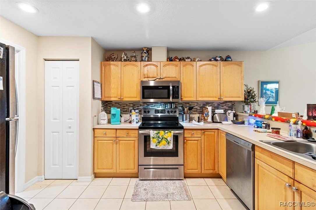 5356 W Oak Park Blvd - Photo 6 of 32