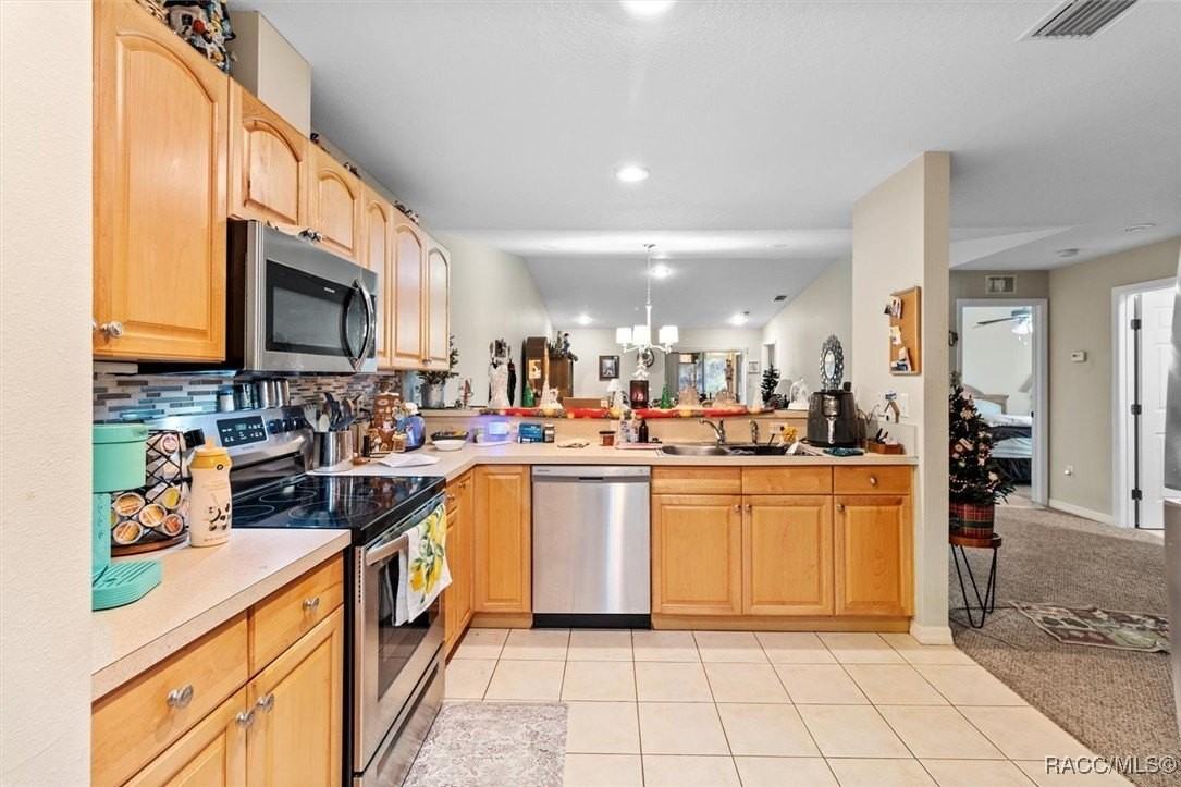 5356 W Oak Park Blvd - Photo 7 of 32