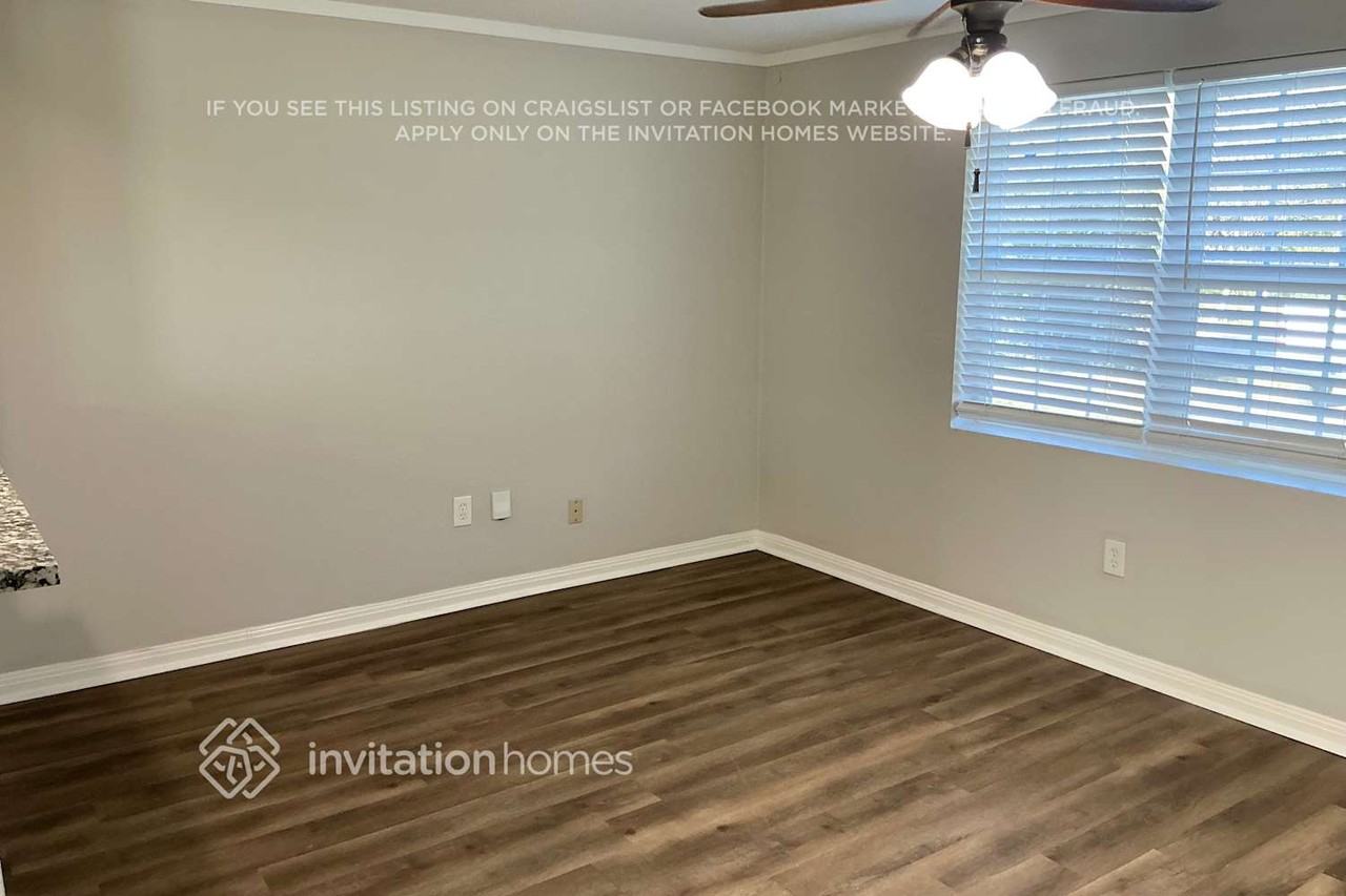 606 College Mound Road - Photo 4 of 15