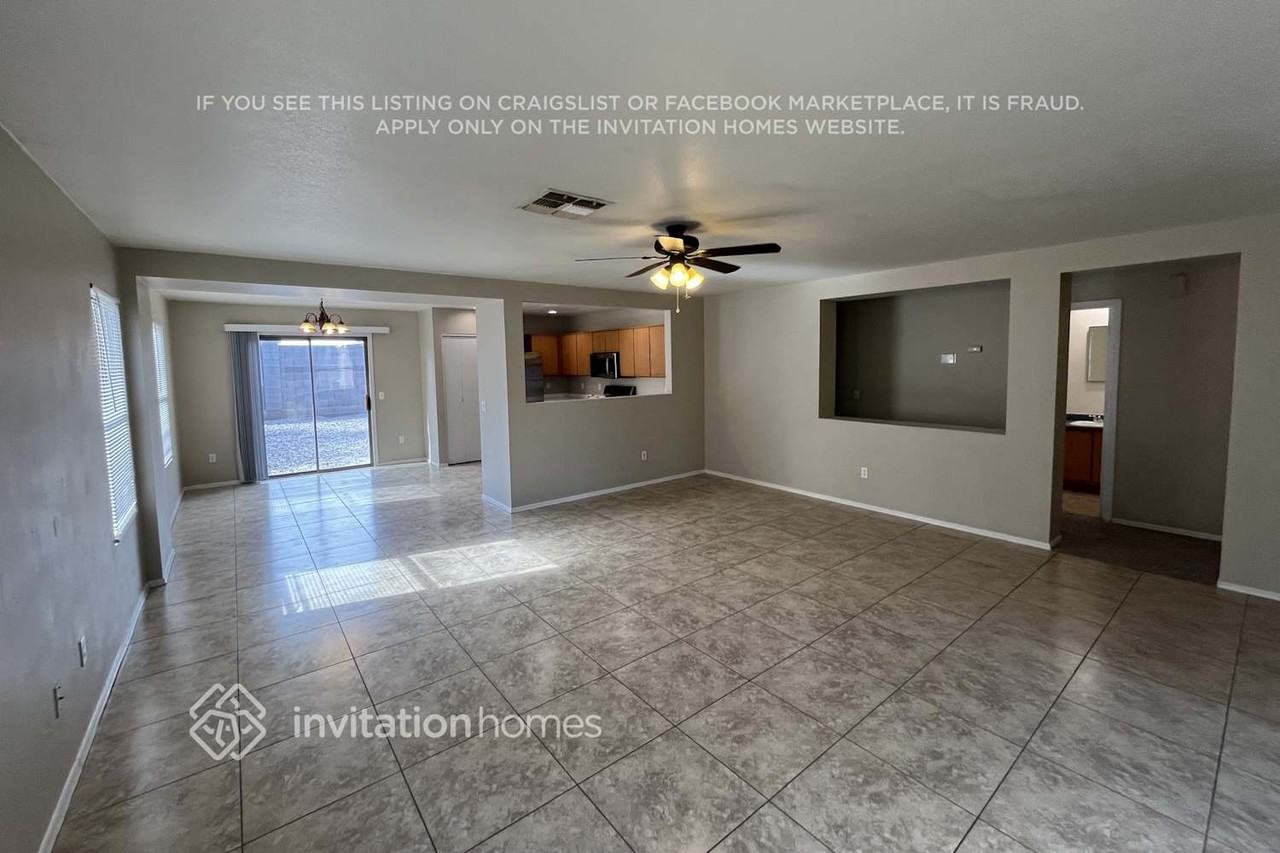 12628 N Main St - Photo 3 of 13