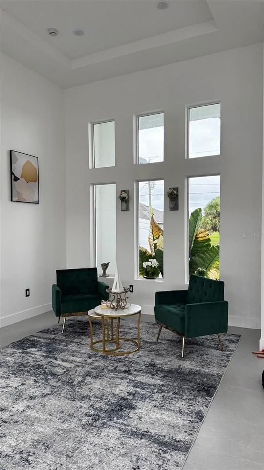 230 W Pine Valley Ln - Photo 4 of 50