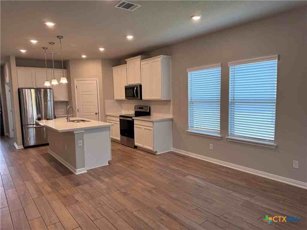 1280 Ella Xing - Photo 4 of 18