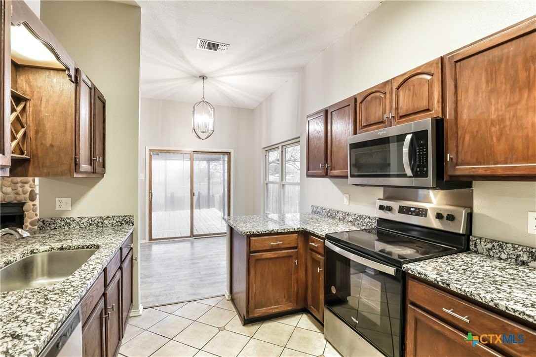 13031 Feather Ridge Drive - Photo 7 of 20