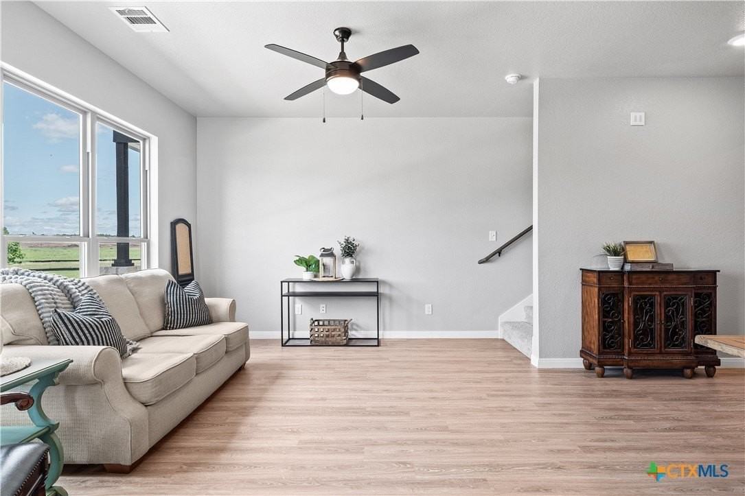 723 Meiomi Drive - Photo 6 of 19