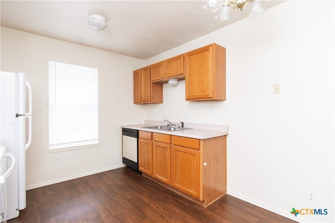 2014 Cedarhill Drive #C - Photo 5 of 12