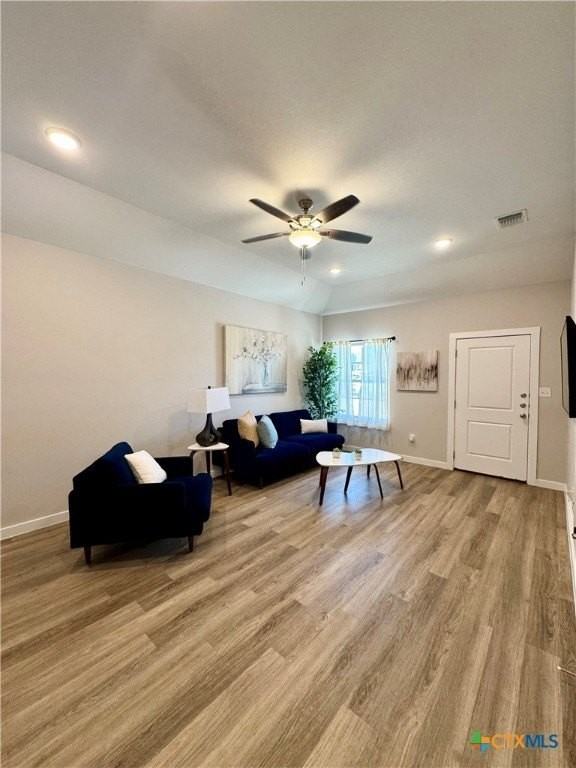 4022 Keller Road #B - Photo 5 of 34