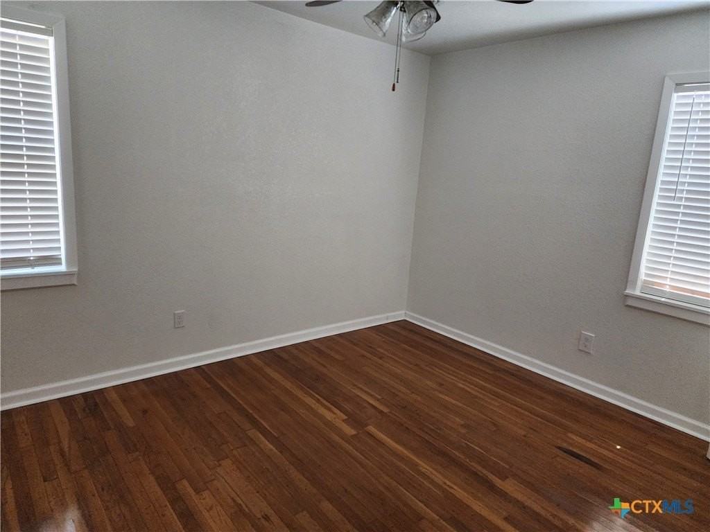 1700 Estelle Ave - Photo 6 of 14