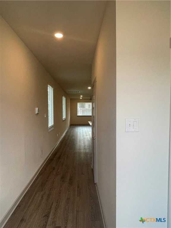 325 New Hampton Way - Photo 2 of 6