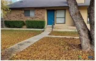 featured image of 512 Kellys Way