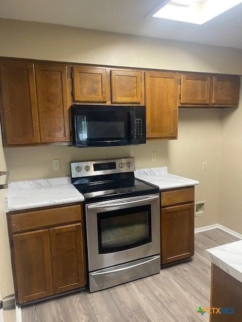 512 Kellys Way - Photo 7 of 21