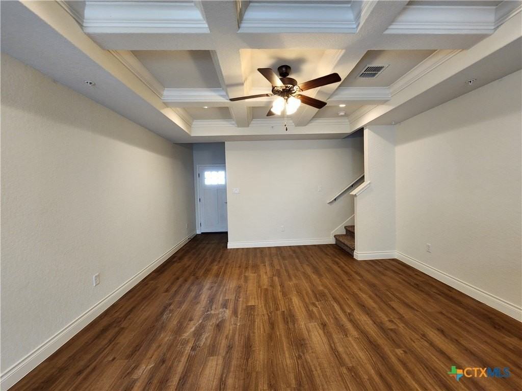 326 Untermaier St - Photo 6 of 27