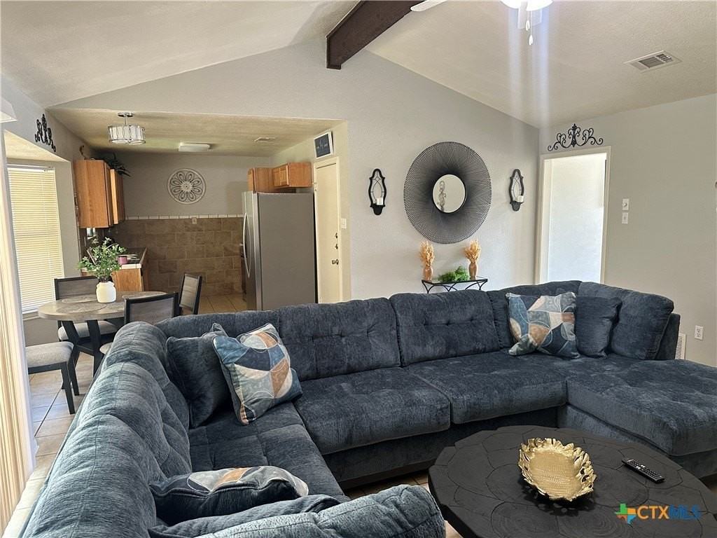 3006 Persimmon Drive - Photo 3 of 10