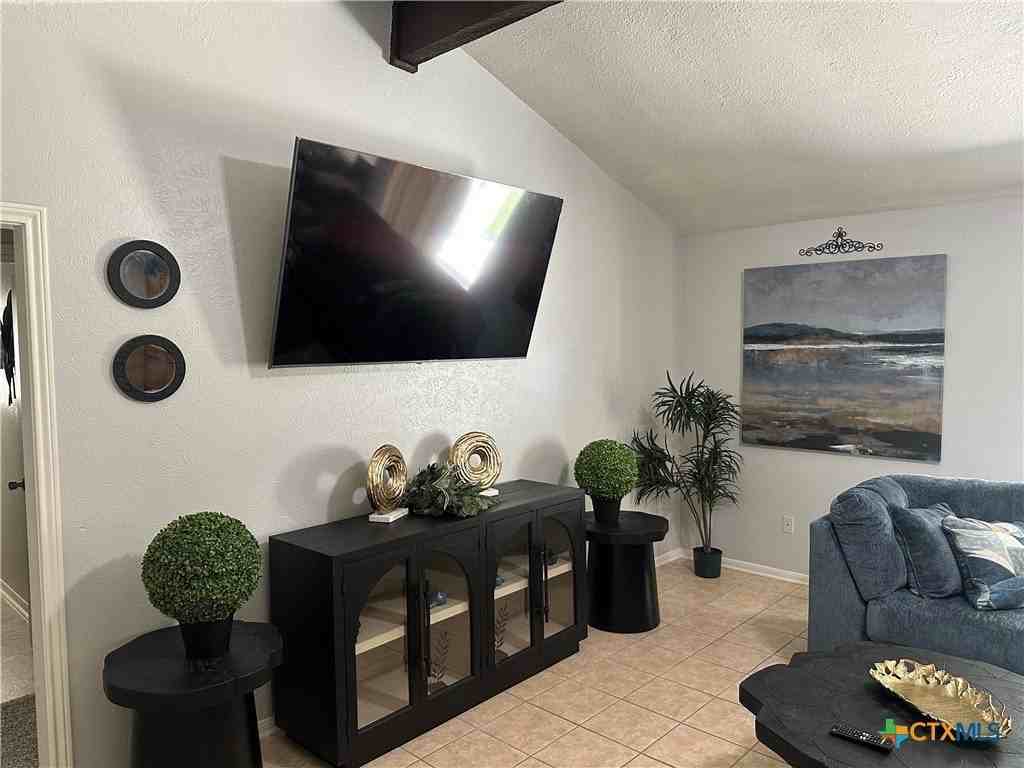 3006 Persimmon Drive - Photo 5 of 10