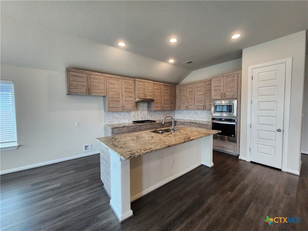 2209 Hoja Avenue - Photo 7 of 29